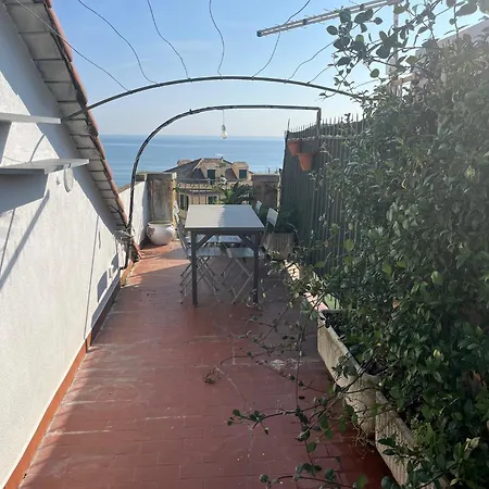 Attico Centro Storico Arenzano